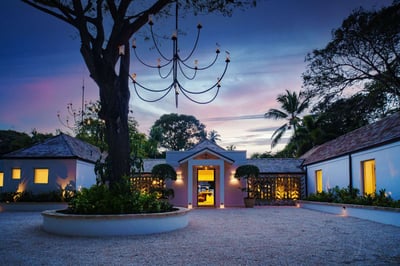 Luxury Villa Photo #4