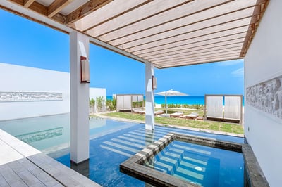 Luxury Villa Photo #2