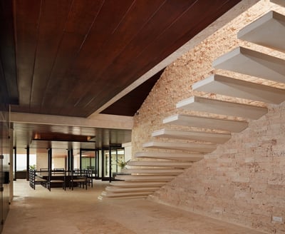 Luxury Villa Photo #18