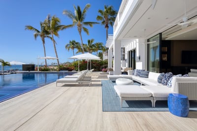 Luxury Villa Photo #10