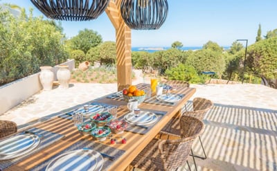Luxury Villa Photo #15