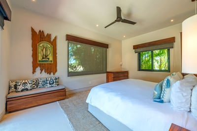 Luxury Villa Photo #68