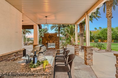 Luxury Villa Photo #12