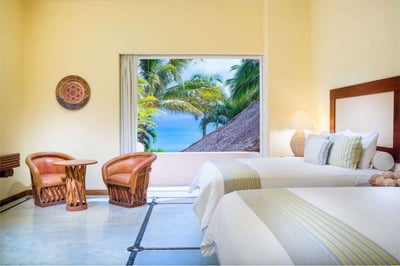 Luxury Villa Photo #20