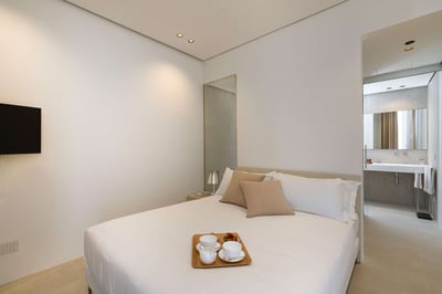 Luxury Villa Photo #32