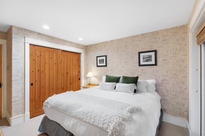 Luxury Villa Photo #59