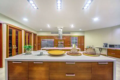 Luxury Villa Photo #24