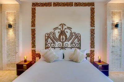 Luxury Villa Photo #50