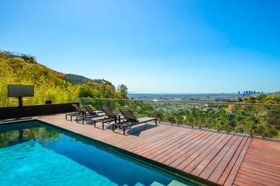 Luxury Villa Photo #9