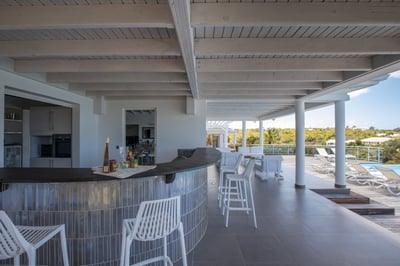 Luxury Villa Photo #15