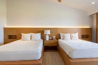 Luxury Villa Photo #46