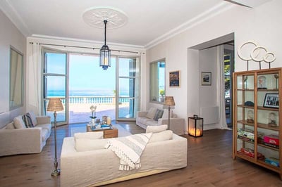 Luxury Villa Photo #18