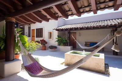 Luxury Villa Photo #7