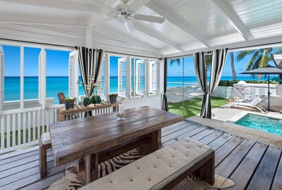 Luxury Villa Photo #5