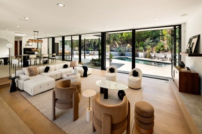 Luxury Villa Photo #47