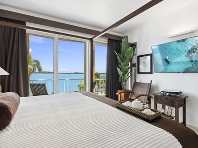 Luxury Villa Photo #19