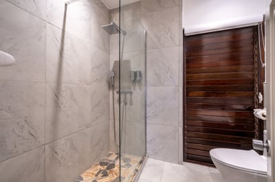Luxury Villa Photo #26