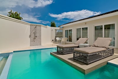 Luxury Villa Photo #12