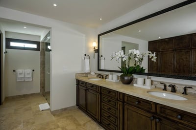 Luxury Villa Photo #21