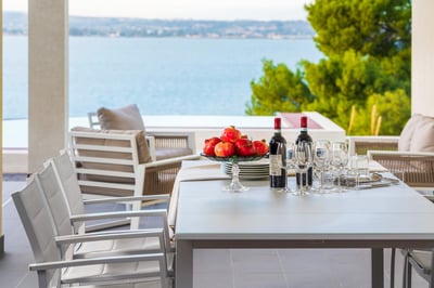 Luxury Villa Photo #16