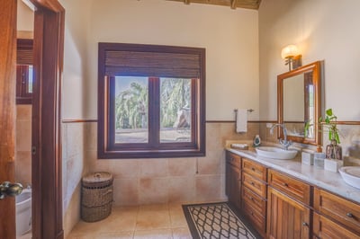 Luxury Villa Photo #31