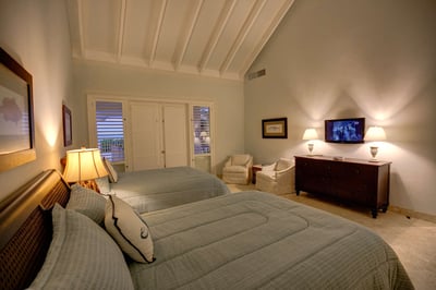 Luxury Villa Photo #29