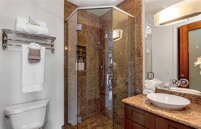 Luxury Villa Photo #26