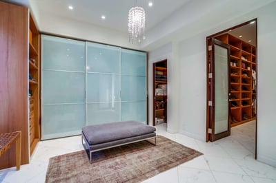 Luxury Villa Photo #32