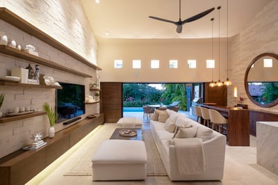 Luxury Villa Photo #12