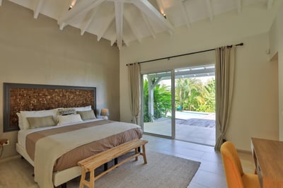 Luxury Villa Photo #44
