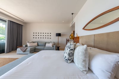 Luxury Villa Photo #46