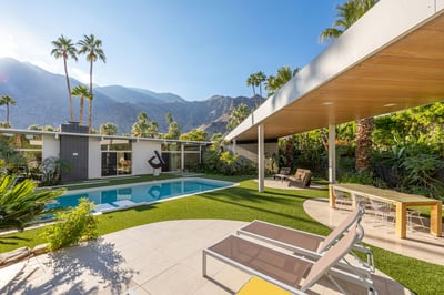 Luxury Villa Photo #4