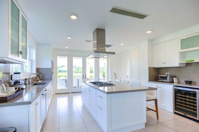 Luxury Villa Photo #14