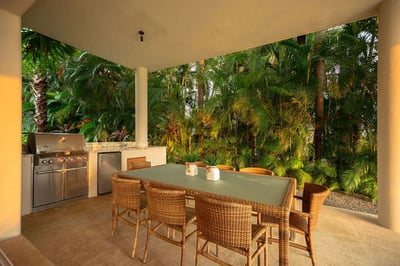 Luxury Villa Photo #9
