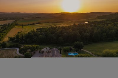Luxury Villa Photo #38
