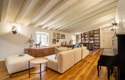 Luxury Villa Photo #21