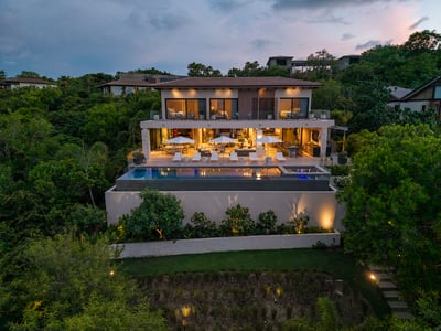 Luxury Villa Photo #61