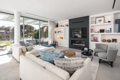 Luxury Villa Photo #13