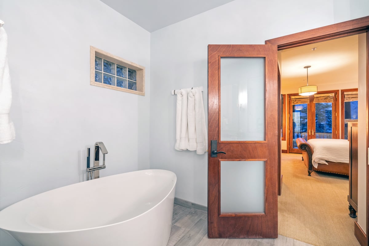 Crystal View apartment rental - 20