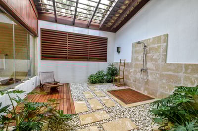 Luxury Villa Photo #34