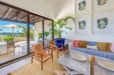 Luxury Villa Photo #13
