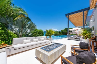 Luxury Villa Photo #11