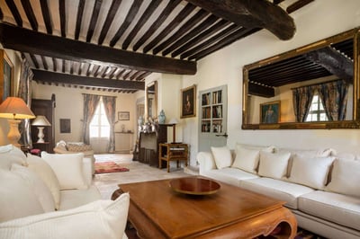 Luxury Villa Photo #10