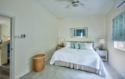 Luxury Villa Photo #31
