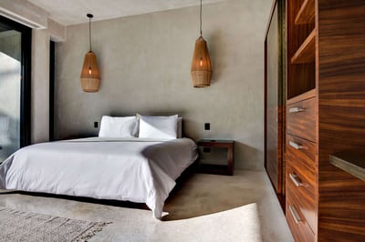 Luxury Villa Photo #19