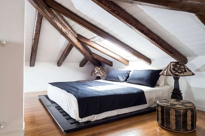 Luxury Villa Photo #32