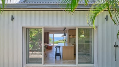 Luxury Villa Photo #17