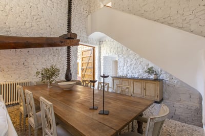 Luxury Villa Photo #23