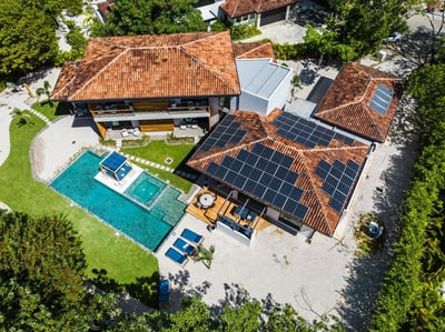 Luxury Villa Photo #3