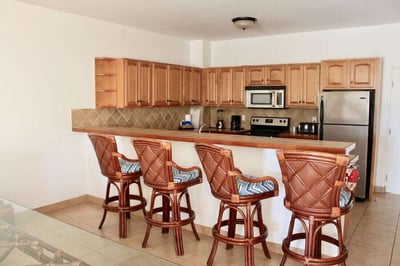 Luxury Villa Photo #6